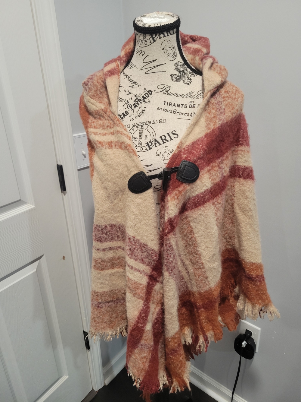 Nine West Plaid Hooded Poncho Shawl Wrap in Cream and Rust